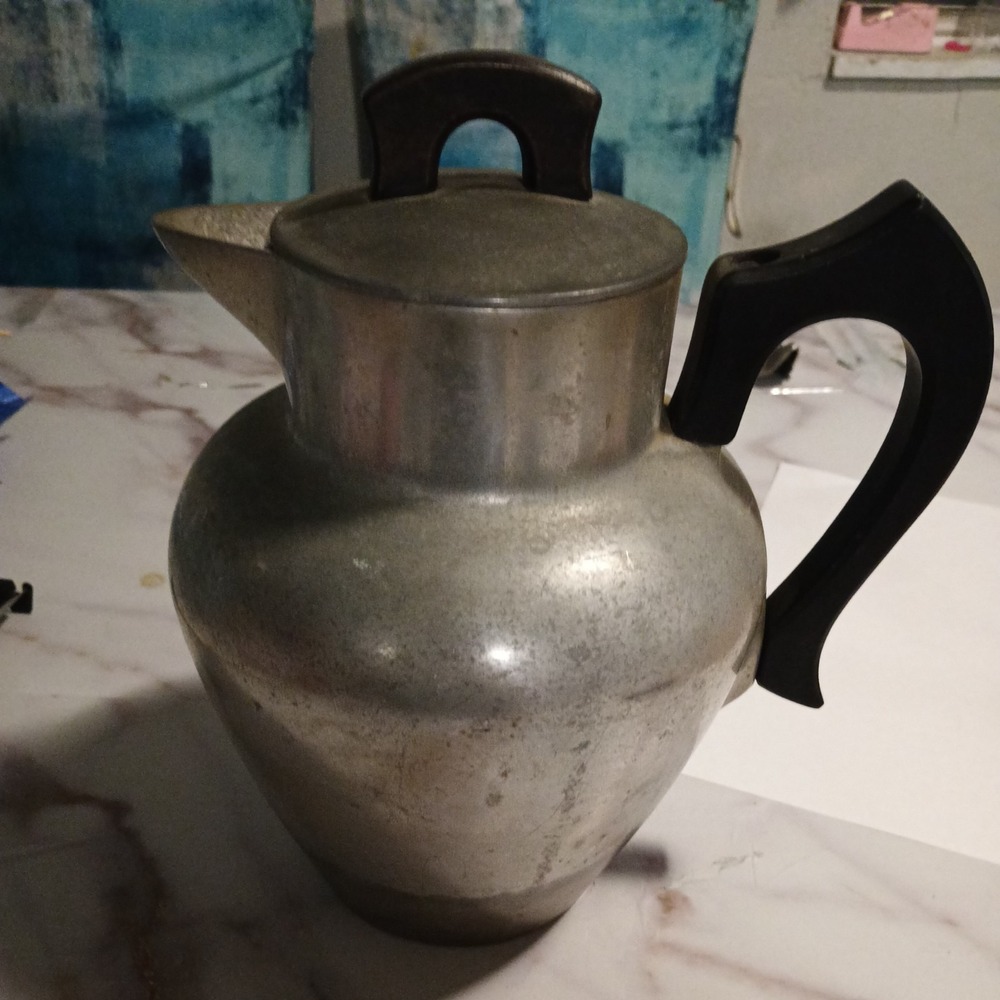 VINTAGE CLUB ALUMINUM  PERSONAL SERVICE‎ PITCHER W/ LID Antique Rare Collectible